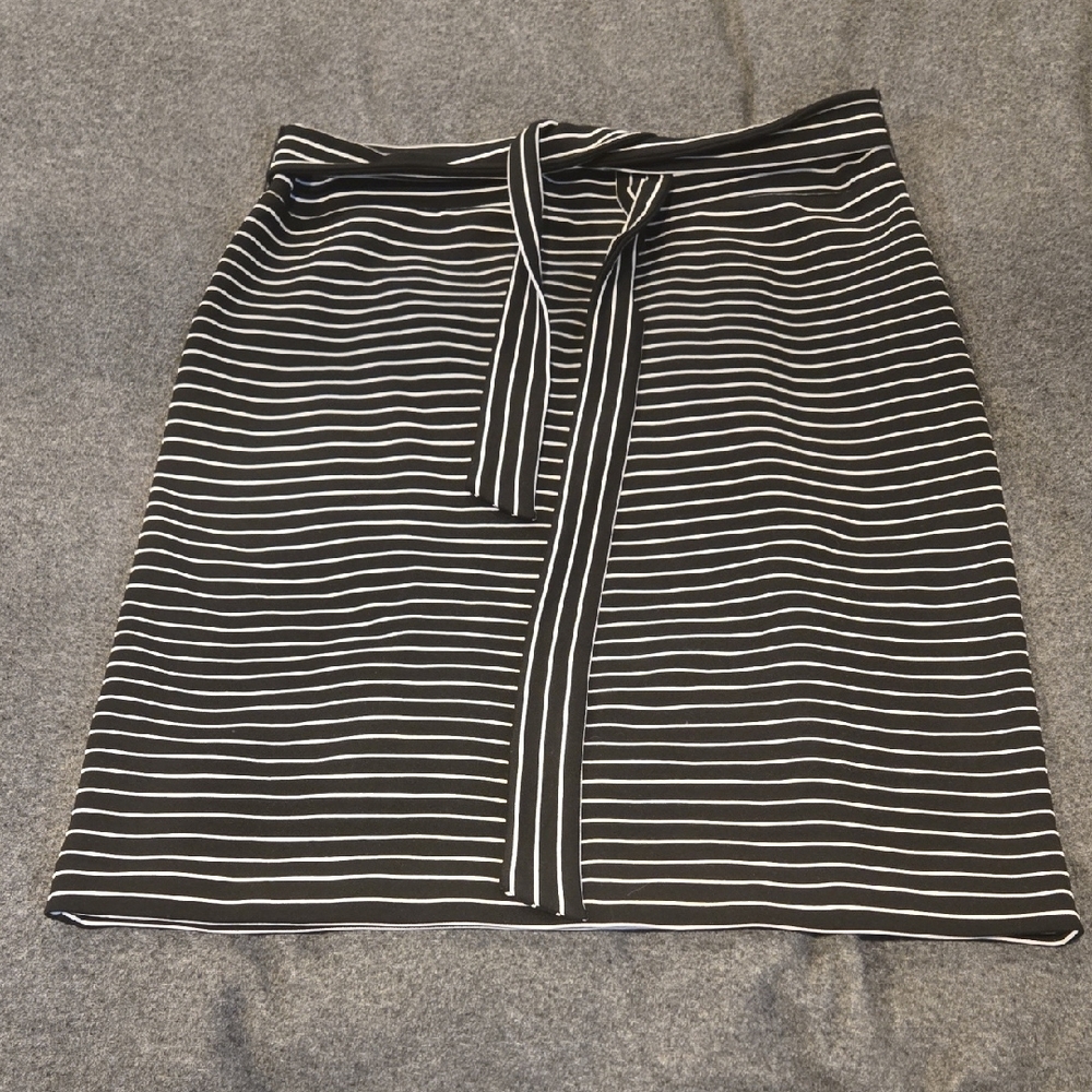 LOFT Black and White Pencil Skirt with Tie Front